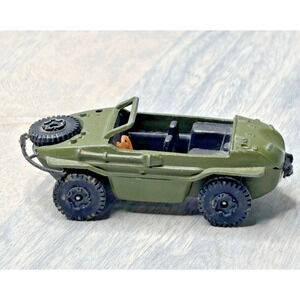 PlayArt Fast Wheel Volkswagen Schwimmwagen 1/64 Diecast Vehicle Vintage Green